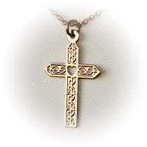 collier-ras-de-cou-croix-de-provence-or-survol