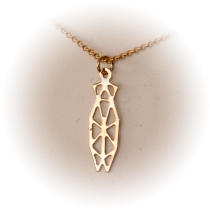 collier-ras-de-cou-cigale-or-survol